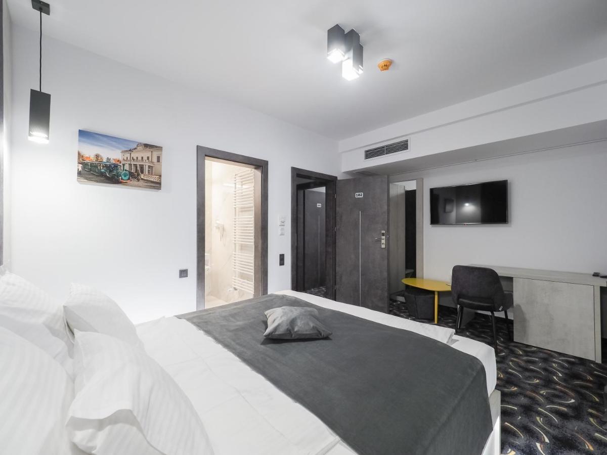 Hotel Anastasia Sybin Zewnętrze zdjęcie