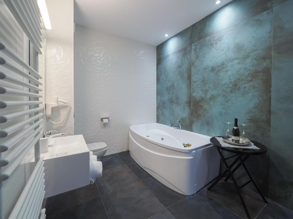 Hotel Anastasia Sybin Zewnętrze zdjęcie