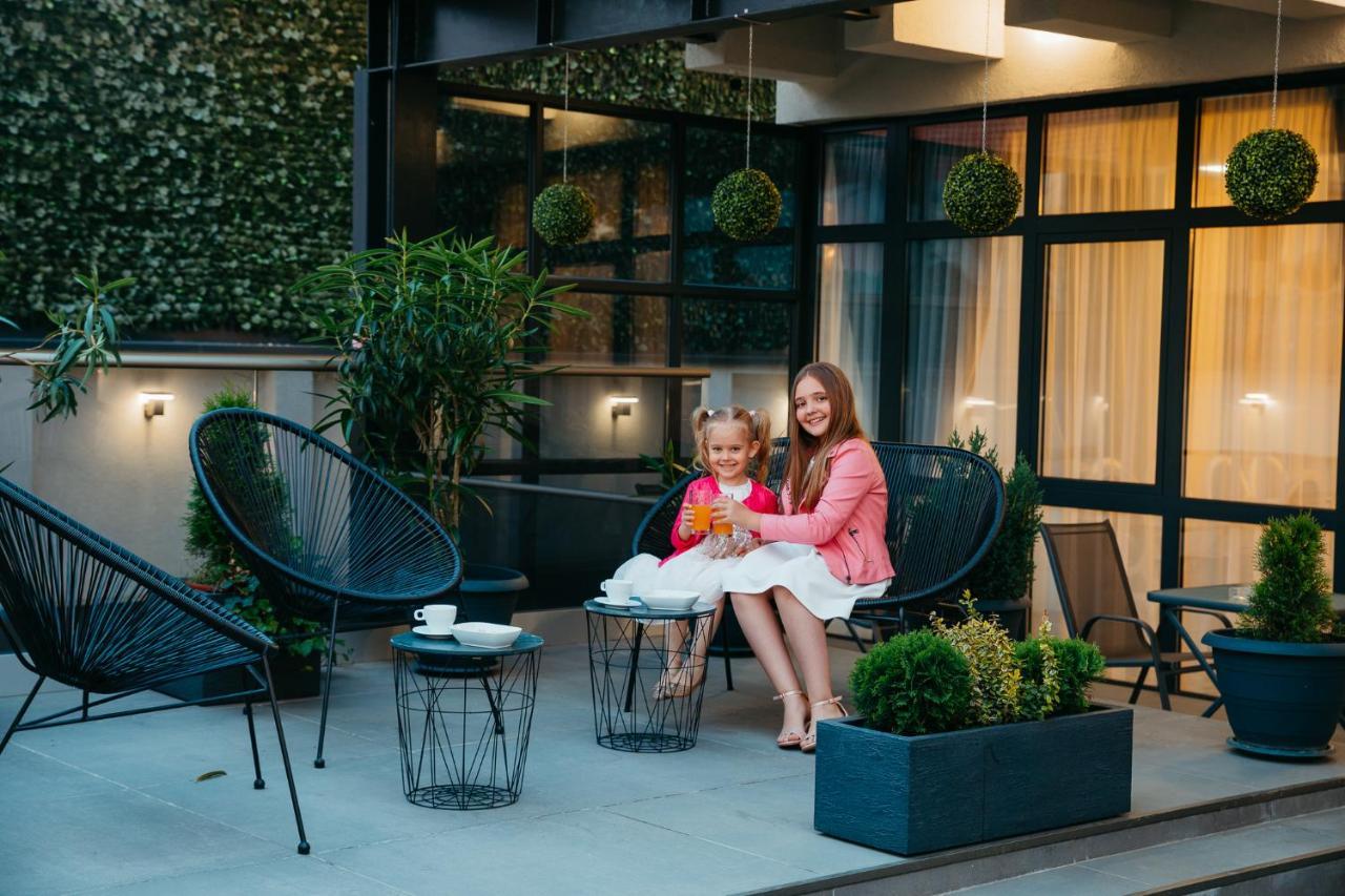 Hotel Anastasia Sybin Zewnętrze zdjęcie